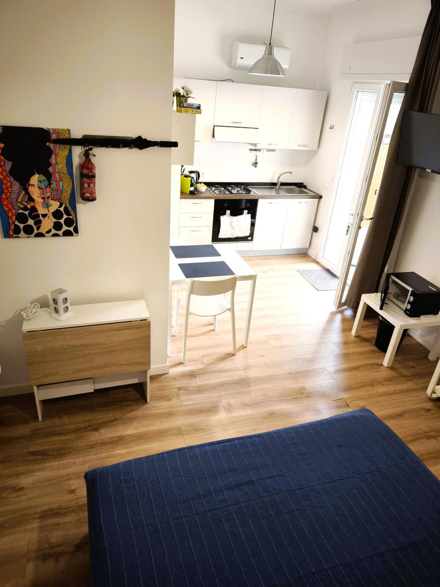 Lemontreeqse Apartment Quartu SantʼElena Екстериор снимка